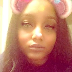 Meet your Posher, Shilo